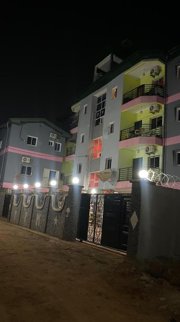 Residence P P M Odza ยาอุนเด ภายนอก รูปภาพ